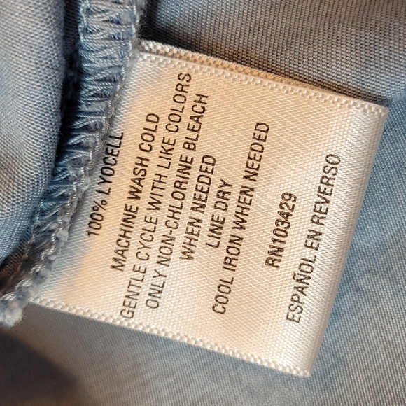 NEW STYLE & CO DENIM BLUE LONG ROLL TAB SLEEVE BUTTON-UP SHIRT - Picture 13 of 13